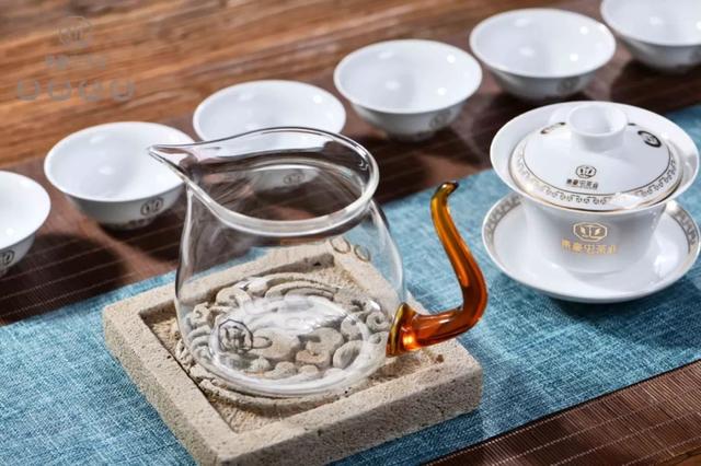 會(huì)鎖香的公道杯