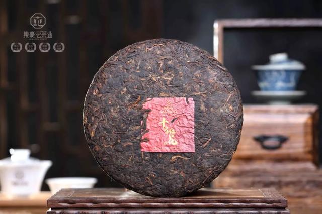 風格溫煦的它，恰似深秋的溫柔