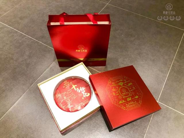屯盒心意聚，盒開情誼至